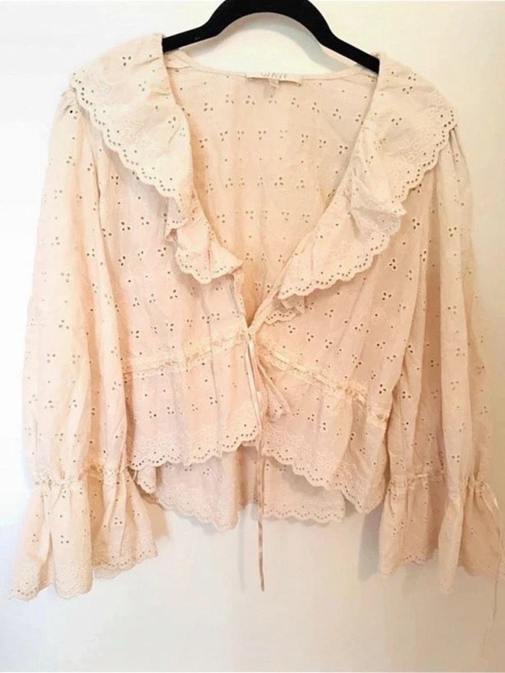 WAYF Eyelet Ruffle Blouse in Pink Size Medium Like New